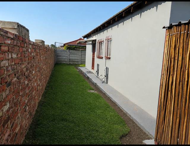 3 BEDROOM HOUSE FOR SALE IN RIVERSDALE